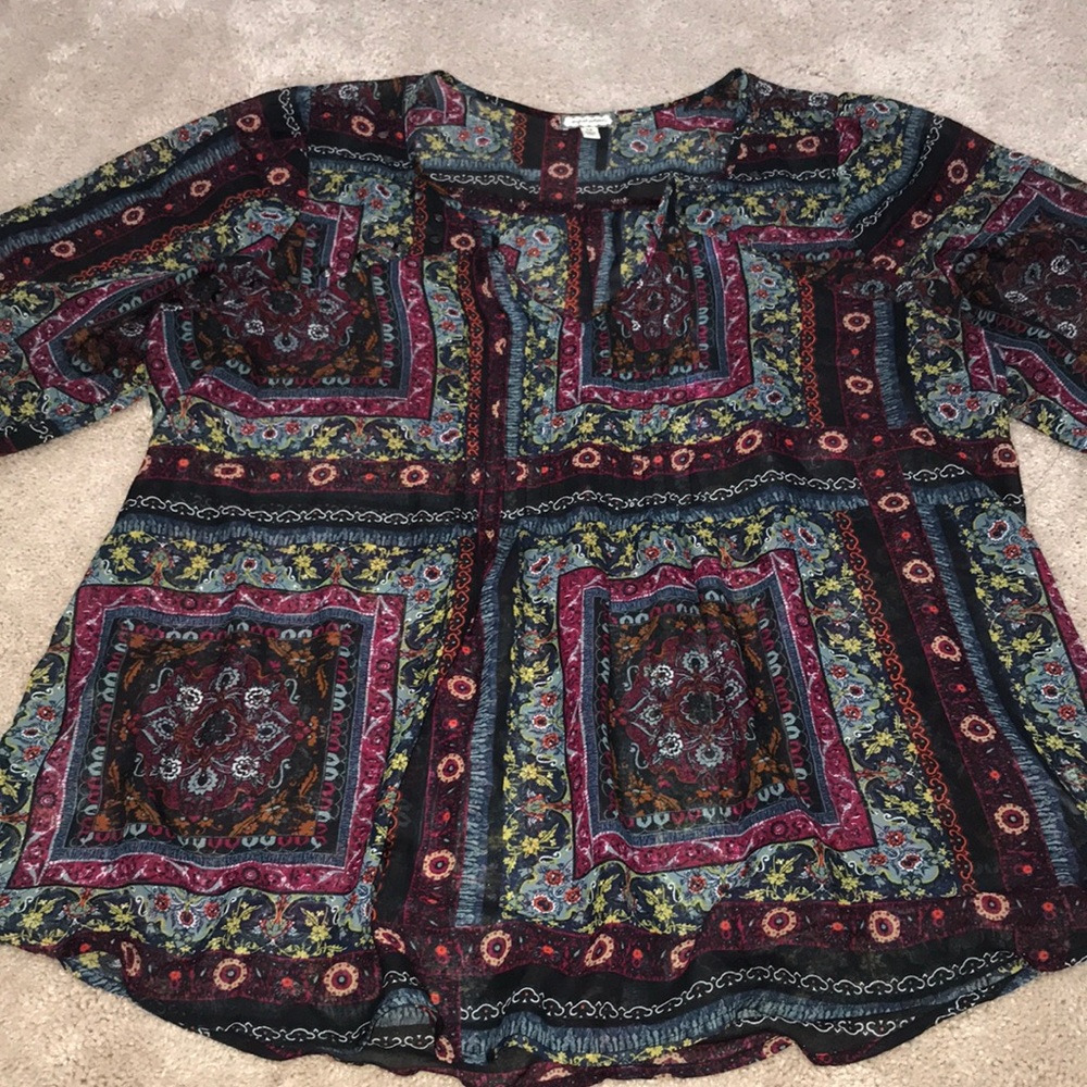 Eyeshadow blouse